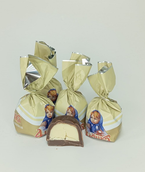 Белорусские конфеты шоколадные Аленка с молочной начинкой
